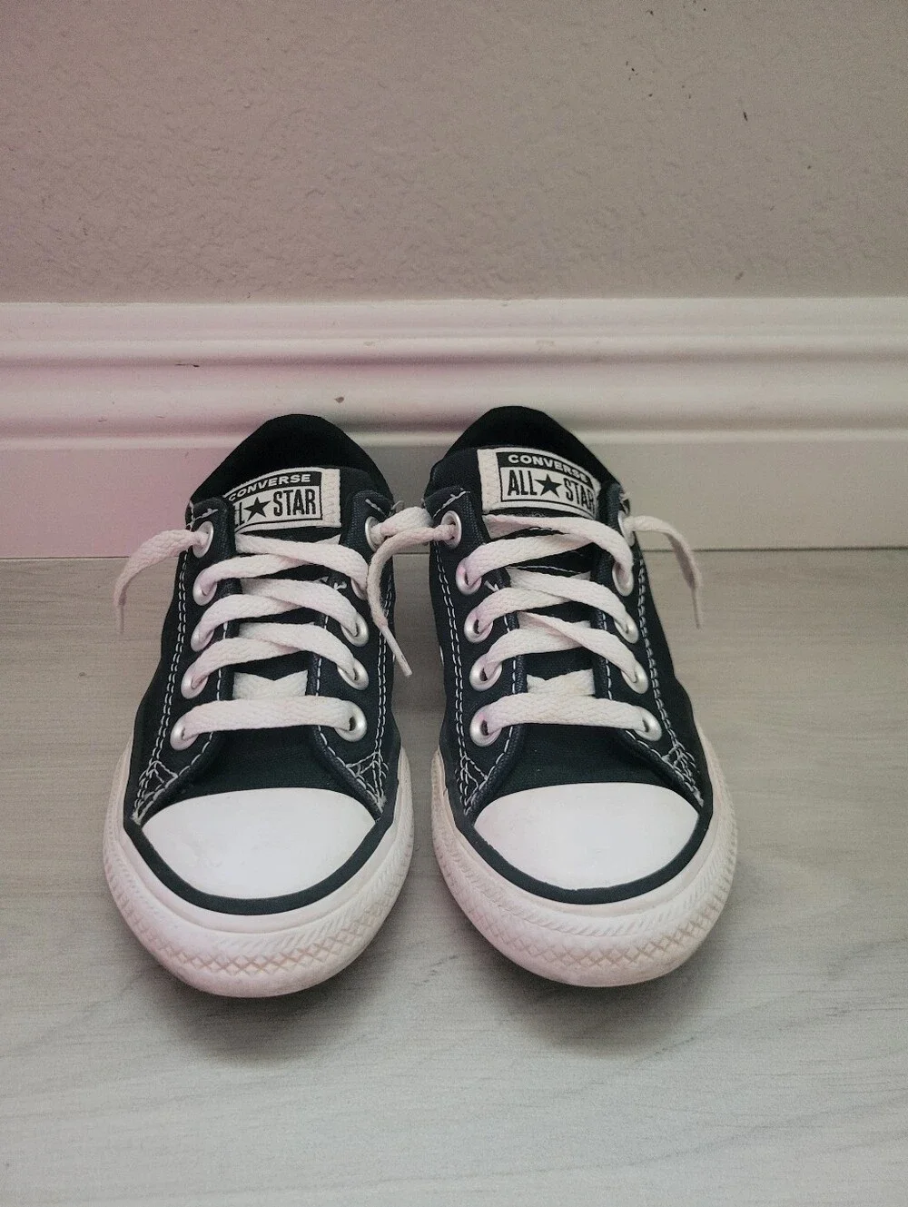 Converse Kids Black and White Low Top Sneakers Classic All Star Size 11 Toddler